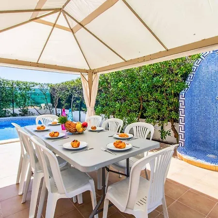 Villa Tulip *